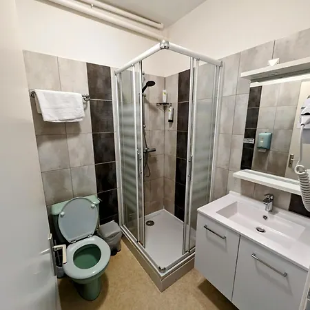 Beau Site Restaurant Et 2*