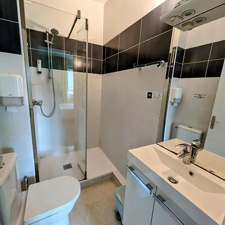 Logis Hotel Restaurant Beau Site 2*