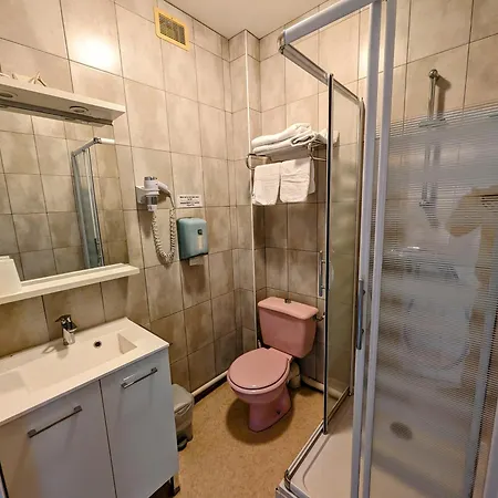 Logis Hotel Restaurant Beau Site 2* Шамбон-сюр-Лак