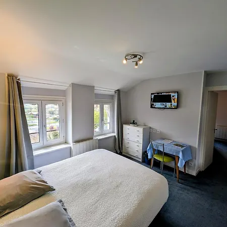 Beau Site Restaurant Et Chambon-sur-Lac