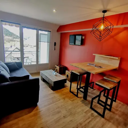 Beau Site Restaurant Et Chambon-sur-Lac