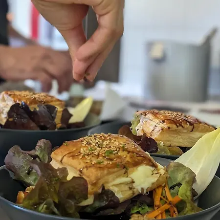 Logis Hotel Restaurant Beau Site Отель