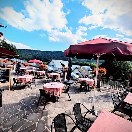 Logis Hotel Restaurant Spa Le Beau Site 2* Chambon-sur-Lac