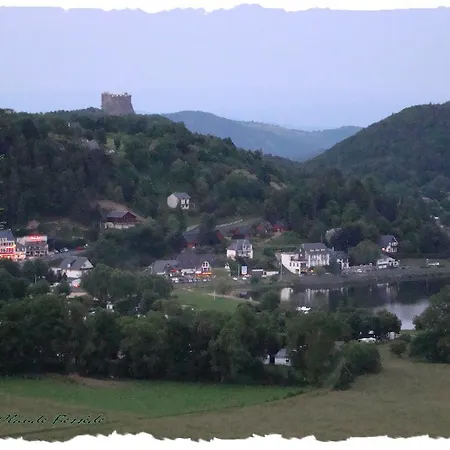 Отель Logis Hotel Restaurant Beau Site