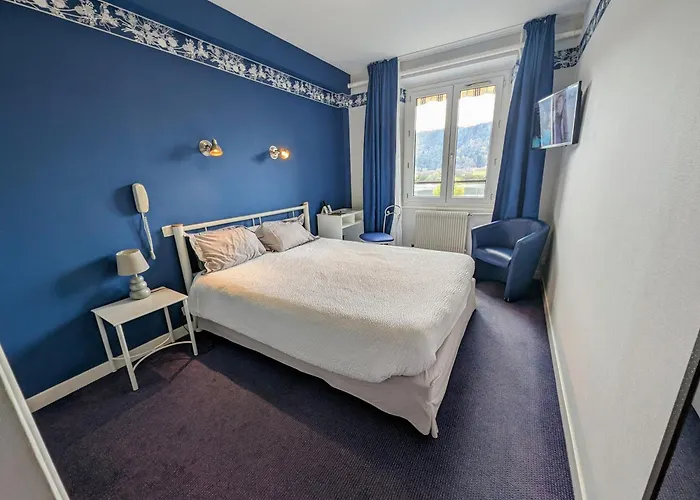 Logis Hotel Restaurant Spa Le Beau Site 2* Шамбон-сюр-Лак