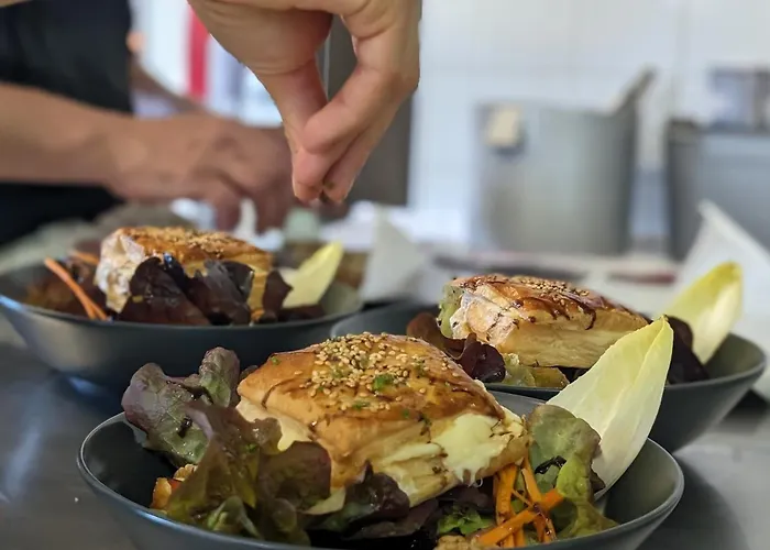 Logis Hotel Restaurant Spa Le Beau Site Отель